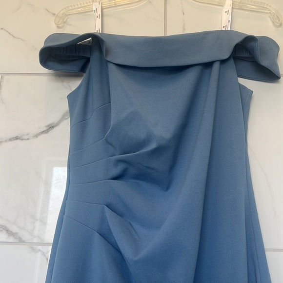 David’s Bridal off-the-shoulder stretch crepe ruched dress slate blue size 6 - Picture 3 of 6